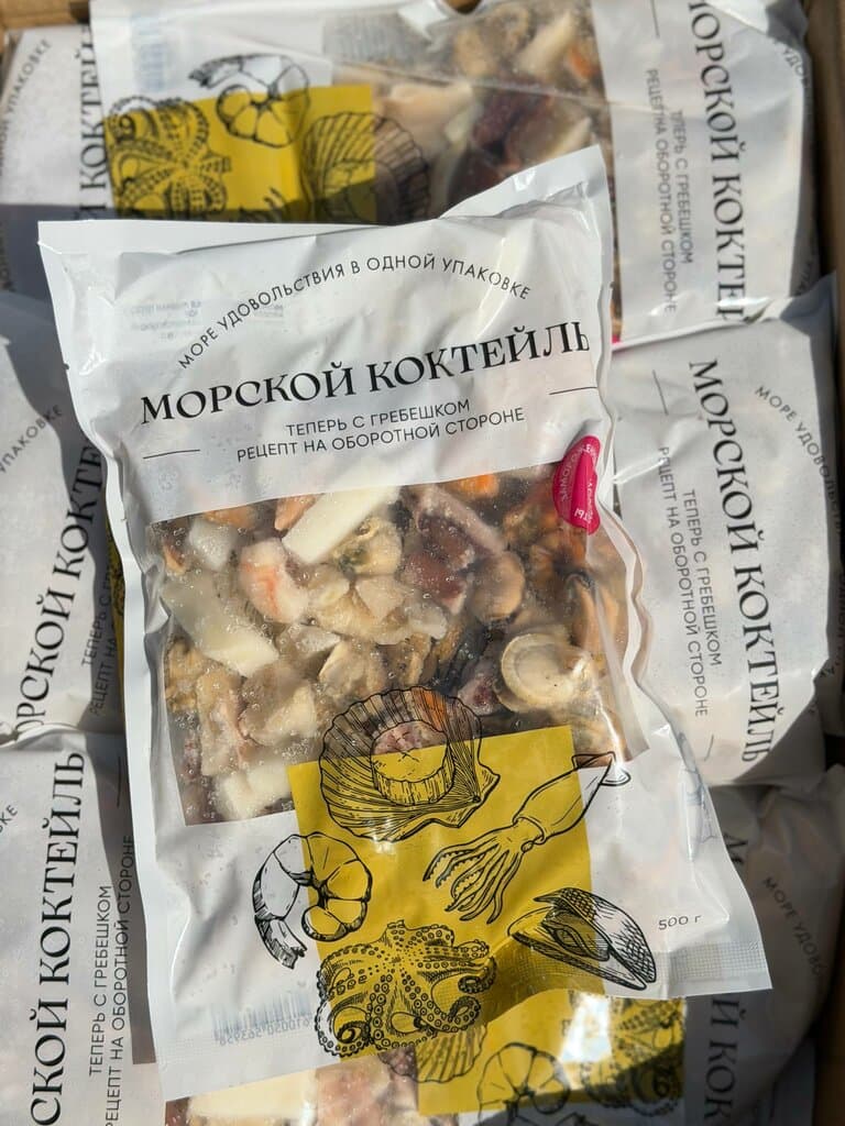 Морской коктейль с гребешком