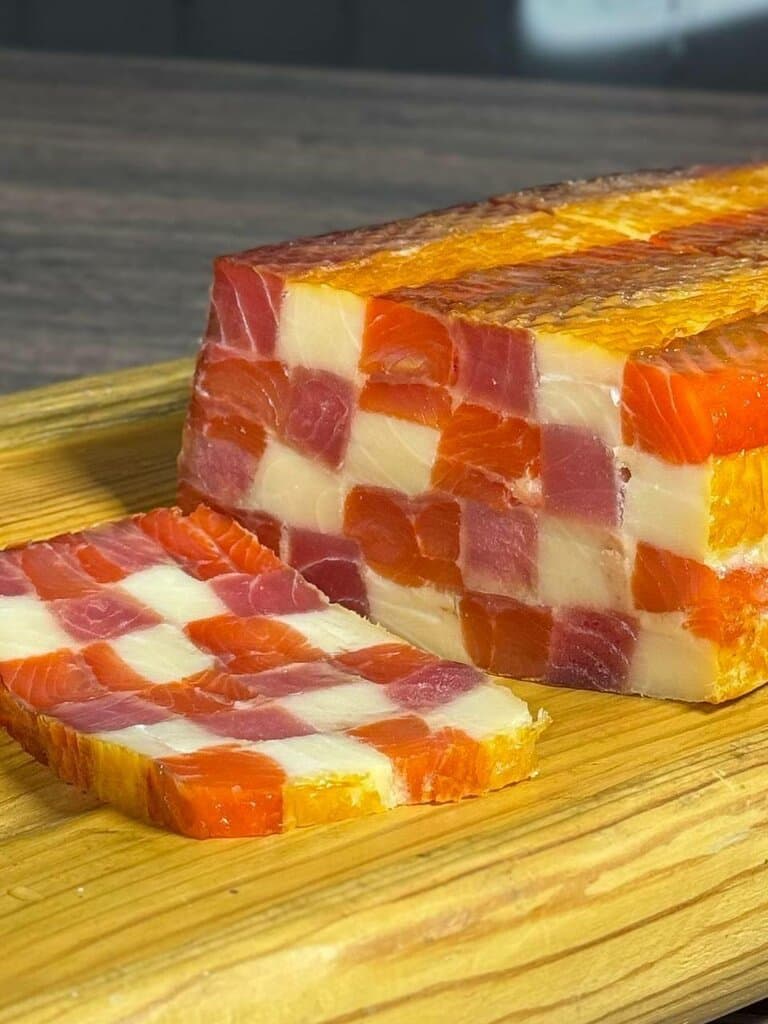 Рулет шахматы х/к в/у (форель, тунец, масляная)